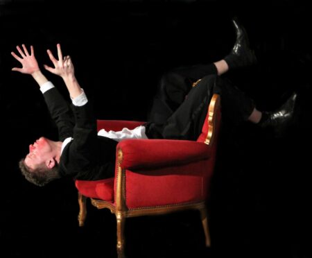 historique caligula fauteuil